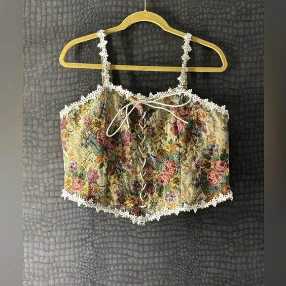 ✨SHEIN✨Floral Lace-Up Corset Top - Picture 1 of 5